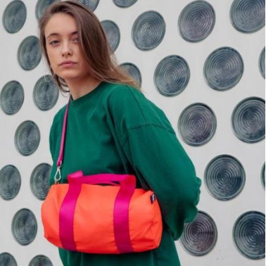 Weekender Medium Loqi Neon Orange 