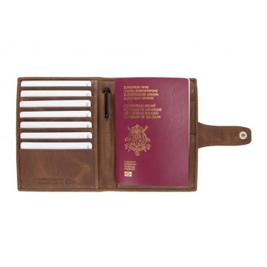 Porta Pasaportes Air Tag Piel Brushed Brown