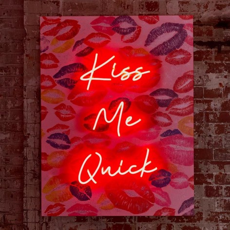 Small Wall Painting  LED Neon  - Kiss me Quick