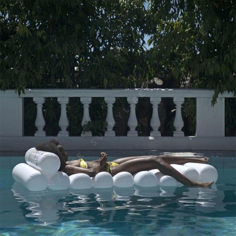 The Resort Tube Lilo Float White on White